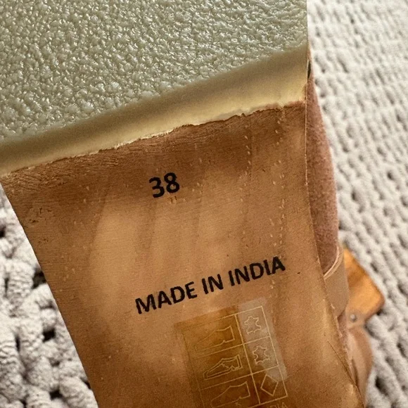 Free People Calabasas Clog Brown Suede Studded Heeled Boho Women’s size 38 NWOT - Picture 4 of 5